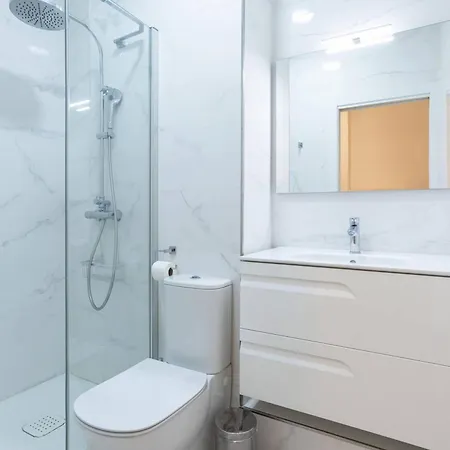 Spacious 3 Bedroom Apartment