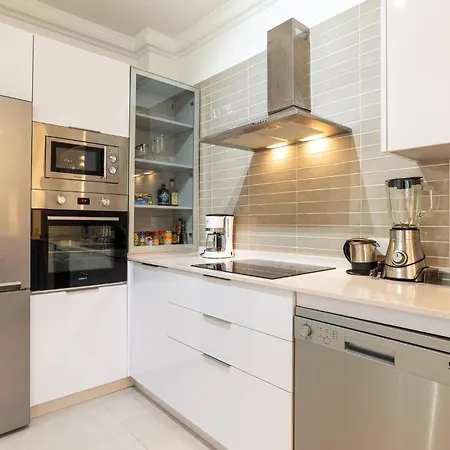 Apartment Spacious 3 Bedroom Marbella